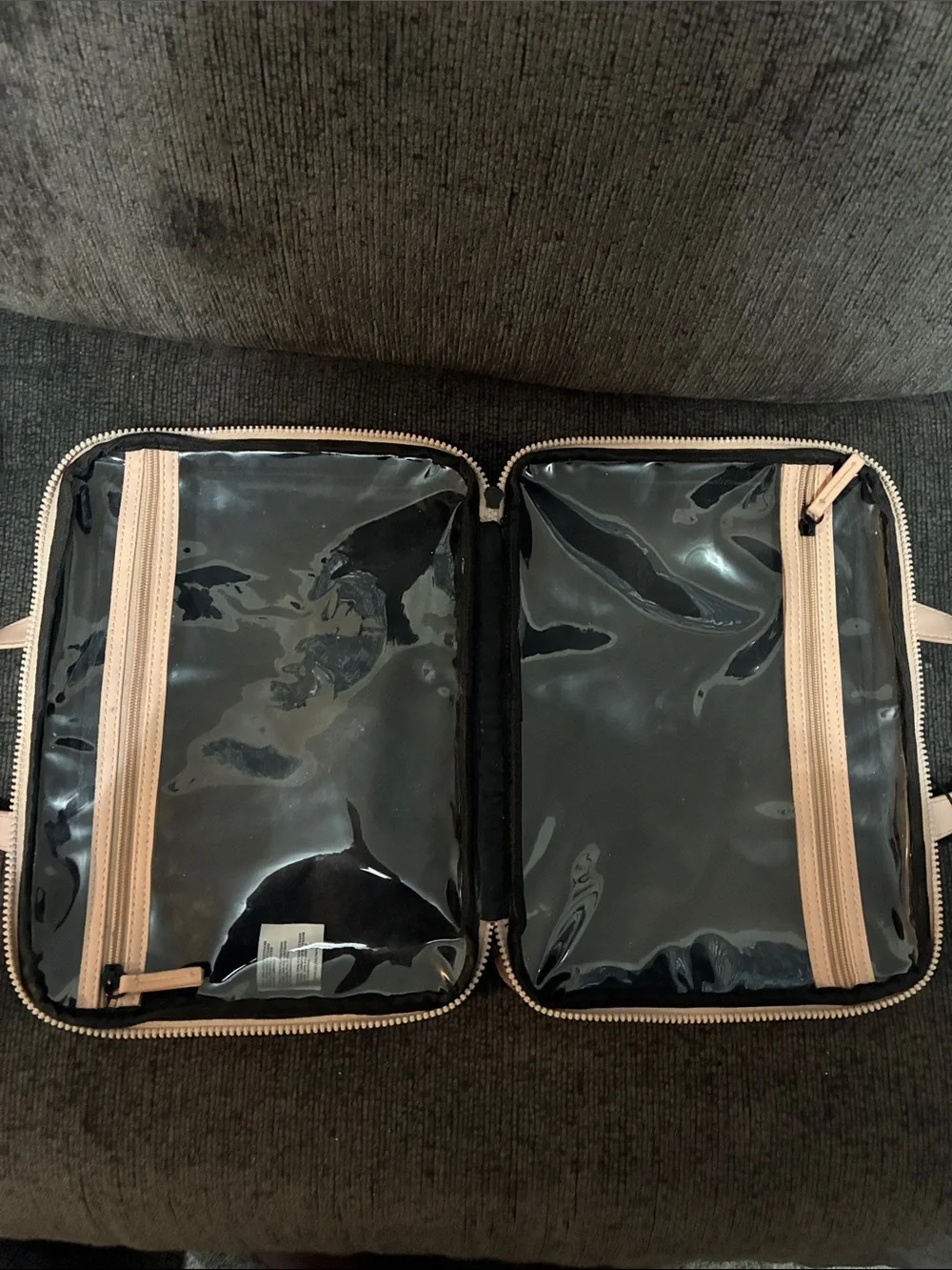 Steve Madden compact floral